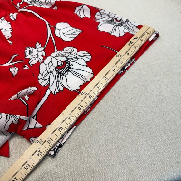 Copper Key Red & White Floral Romper - Size XS - Picture 12 of 16